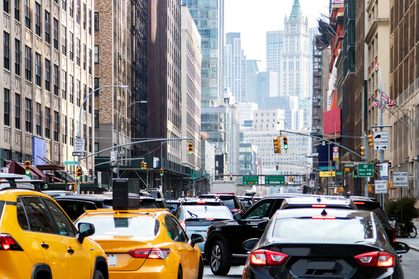 527154-solving-fleet-management-challenges-in-north-america-image